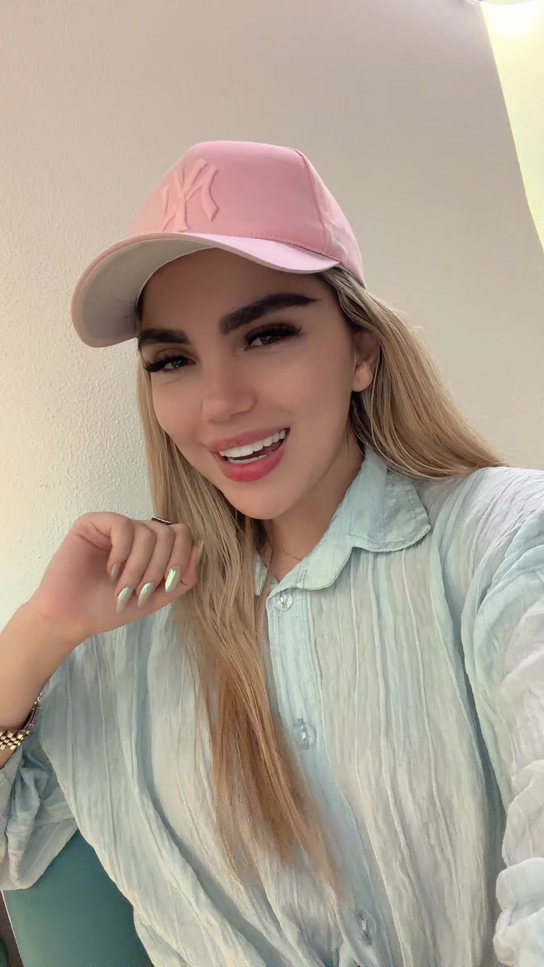 @saharhoseini