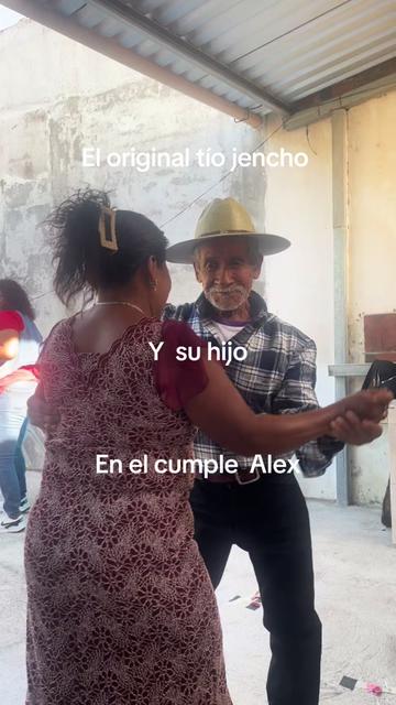 @la_colocharamirez