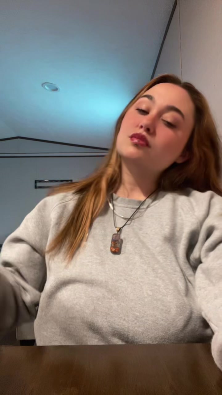 @Moonie 🐦🔥
