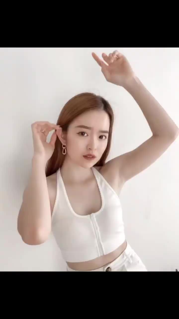 @Alisa