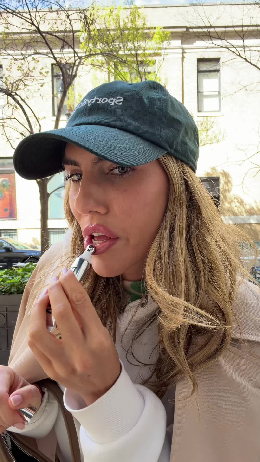 @ISIDORA
