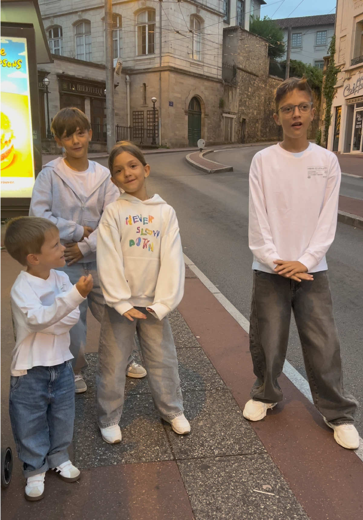@Buziki Family
