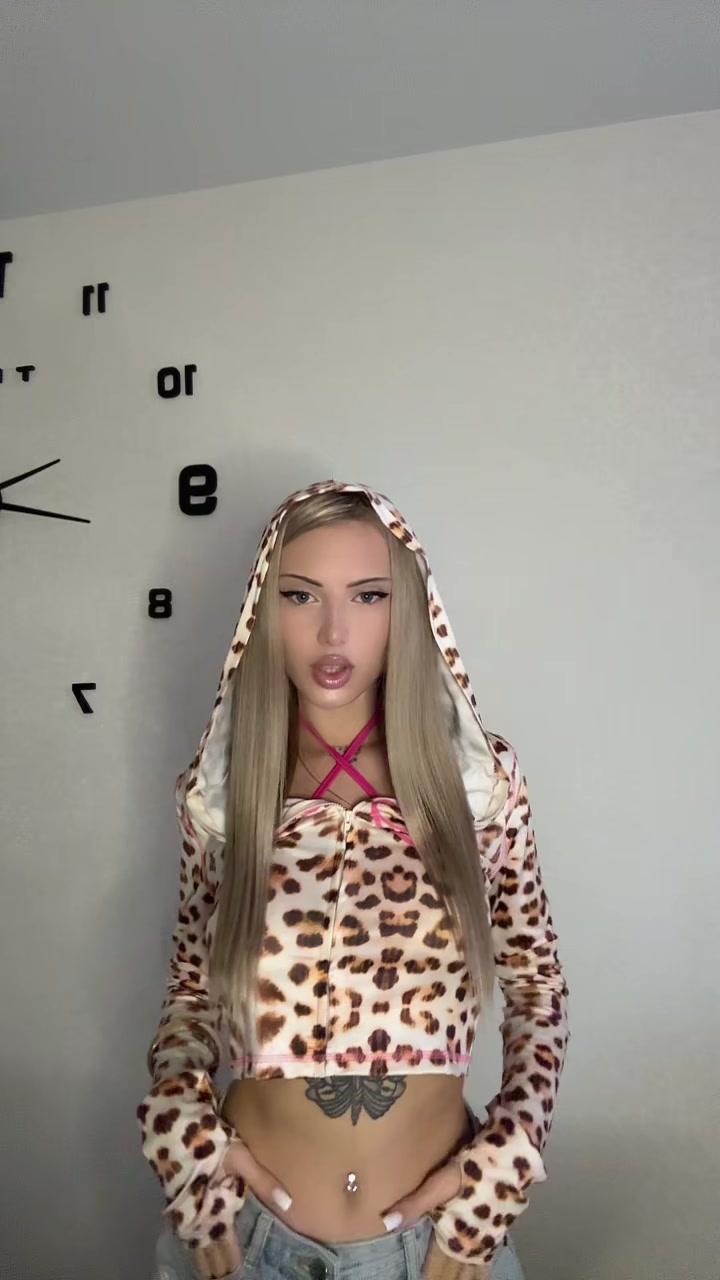 @Ksenia12m