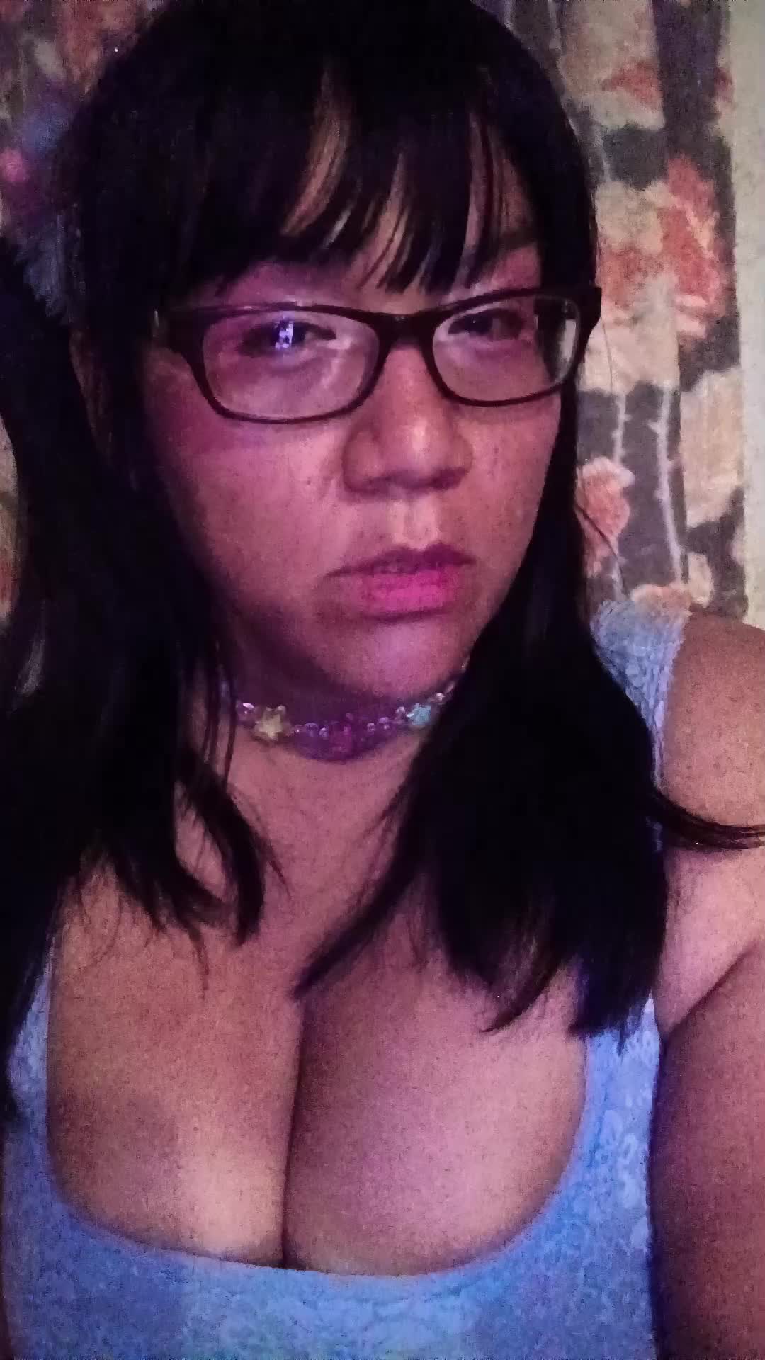 @hopelessrhia