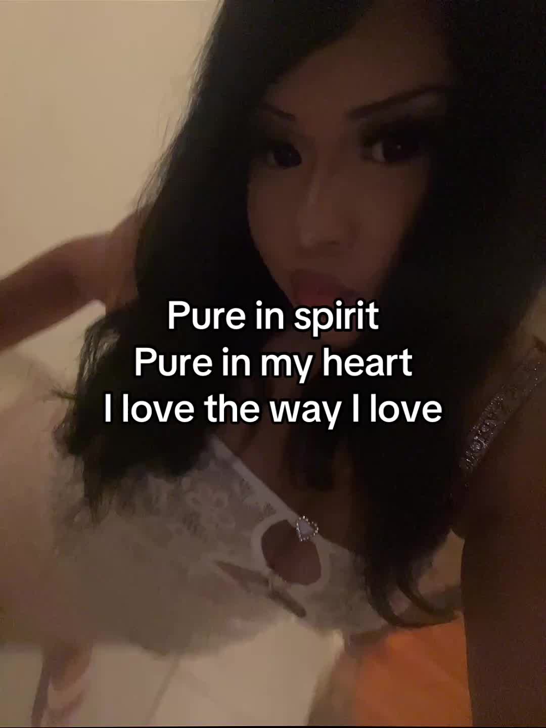 @⃟