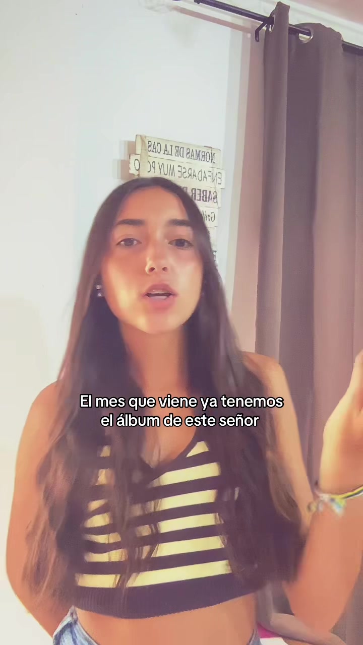@⁷