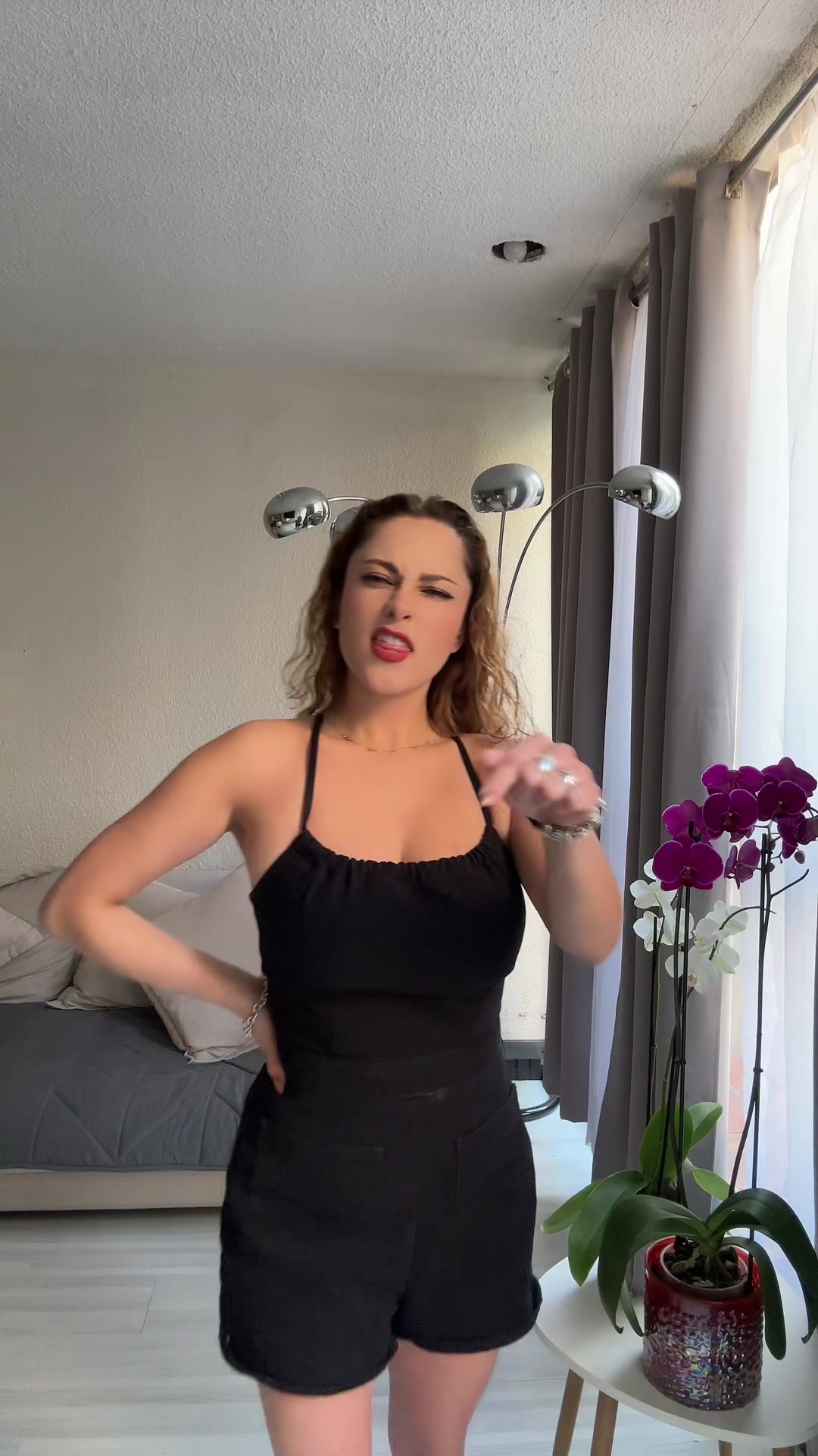 @abi.telodijo