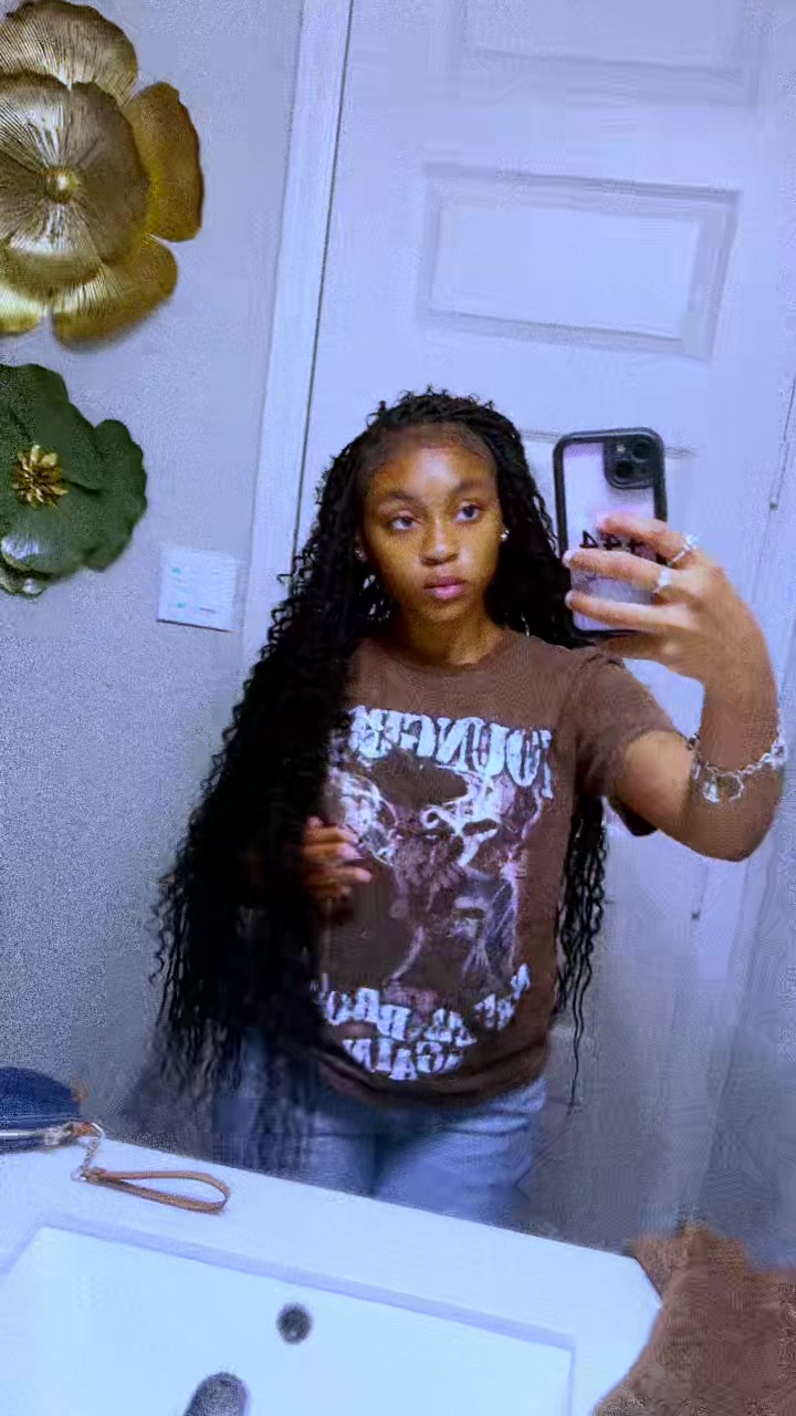 @dopegirl 🦋