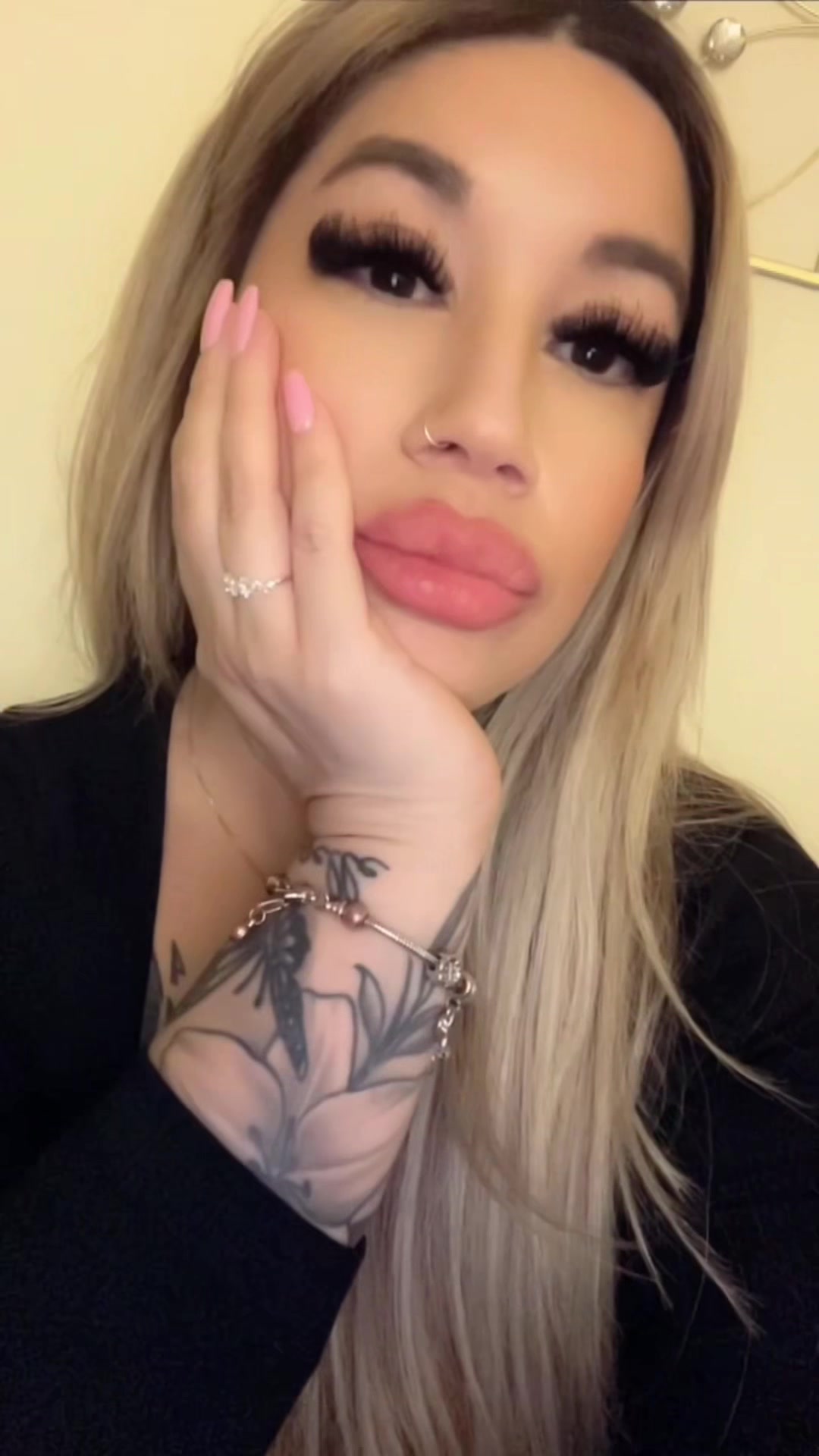 @𝓙𝓜𝓒 🎀
