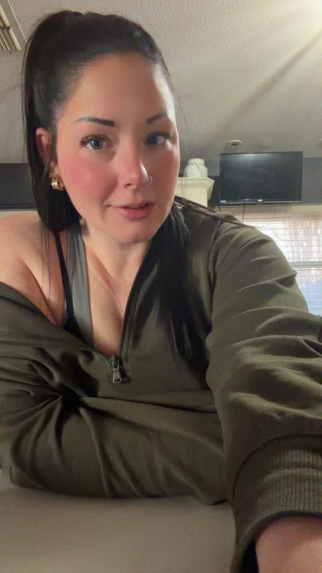 @ASHLEYH