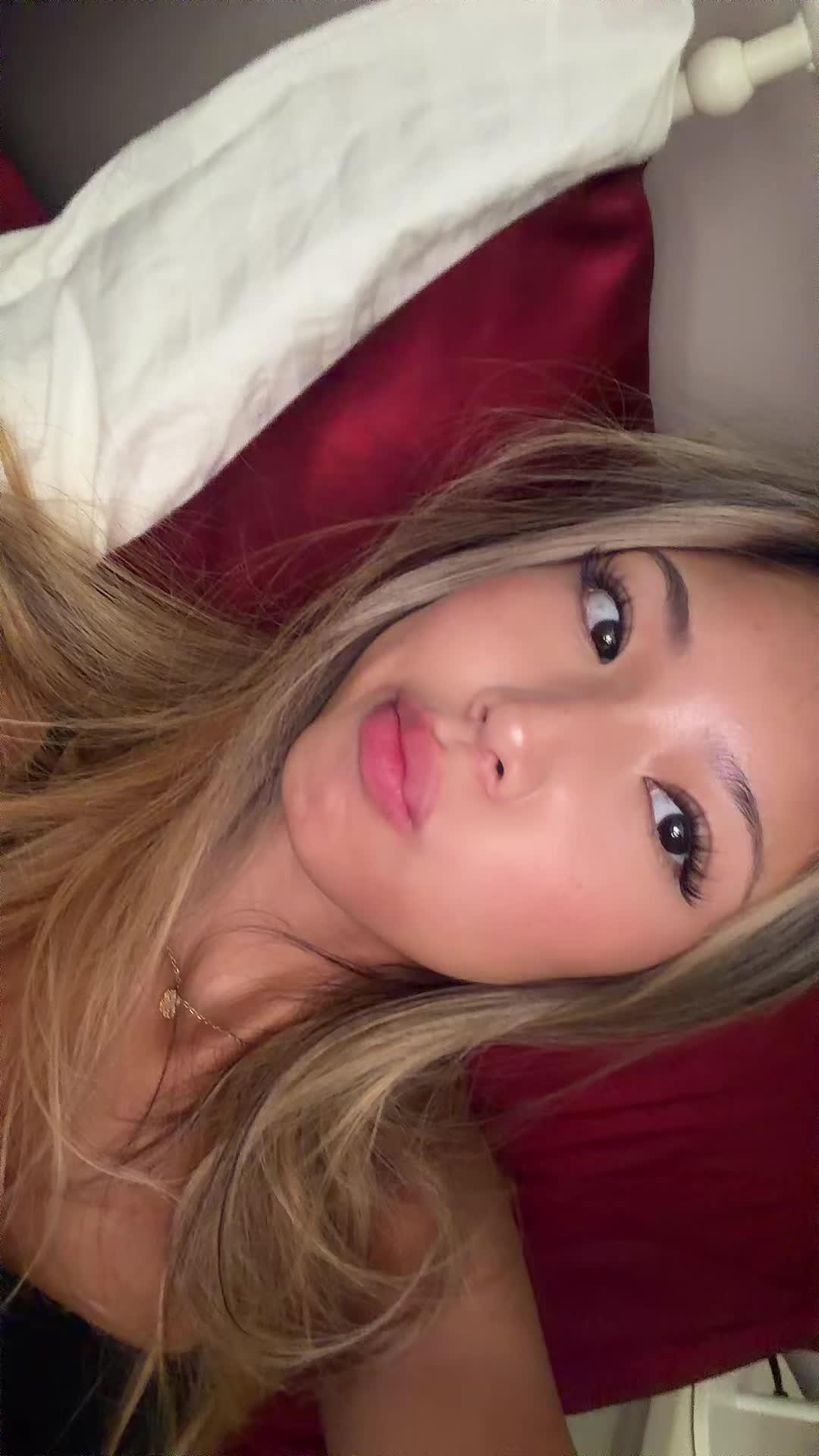 @y