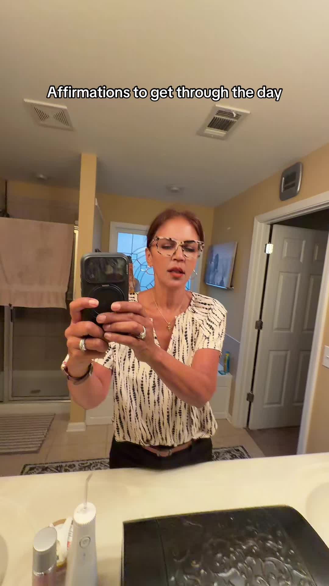 @Demi
