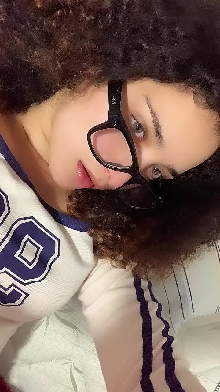 @hiisabela