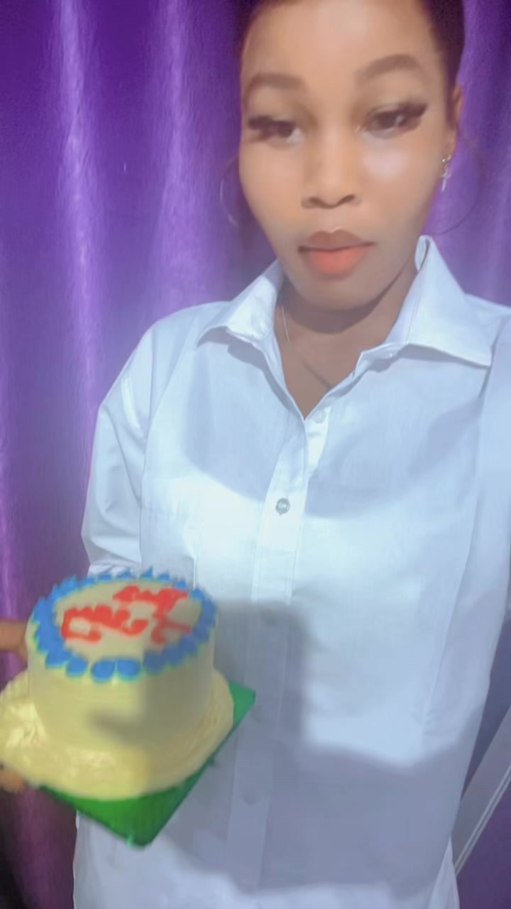 @𝕁𝔼𝕊𝕊𝕐🦋❣️