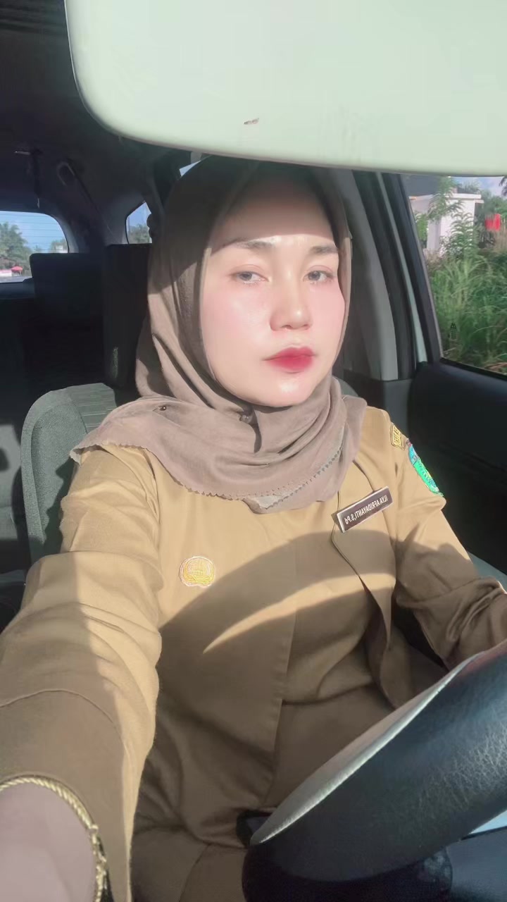 @Ilya Afrida