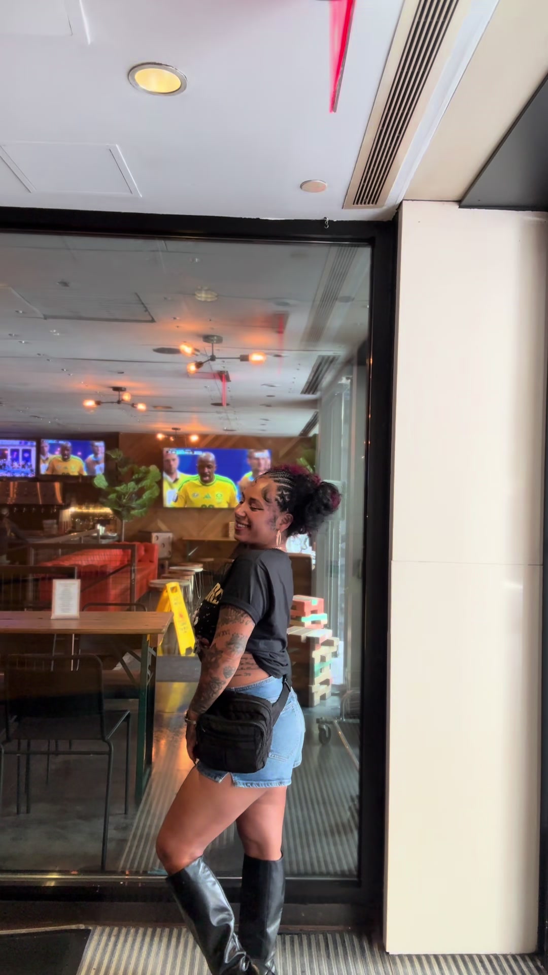 @ShhmoneyCurl