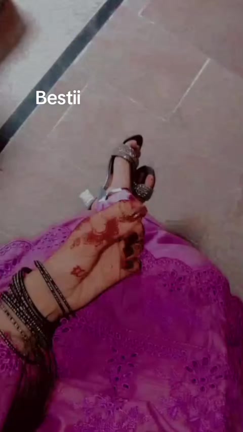 @𝗤𝗨𝗘𝗘𝗡&hearts;︎‿&hearts;︎