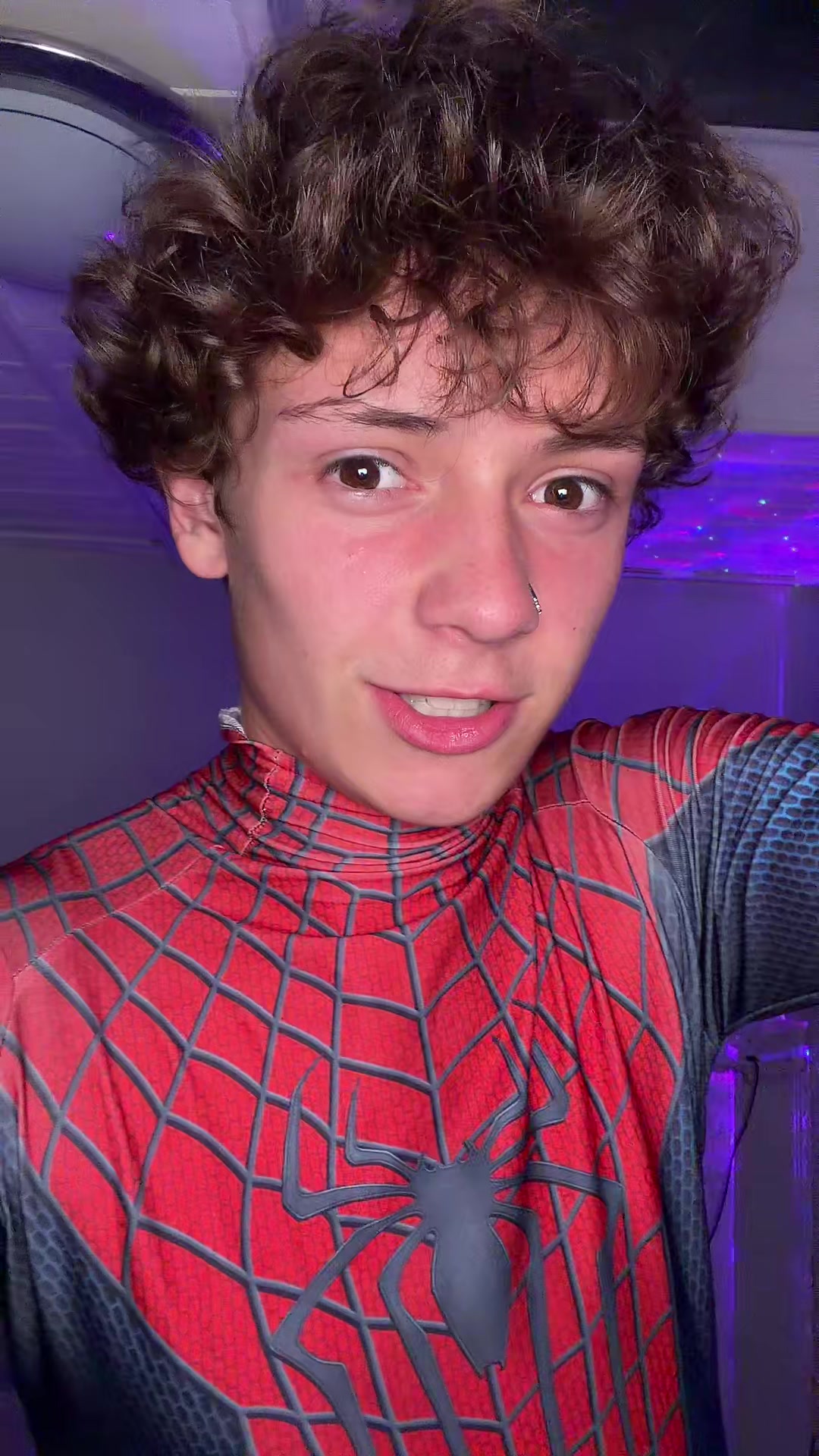 @Charlie 🦦