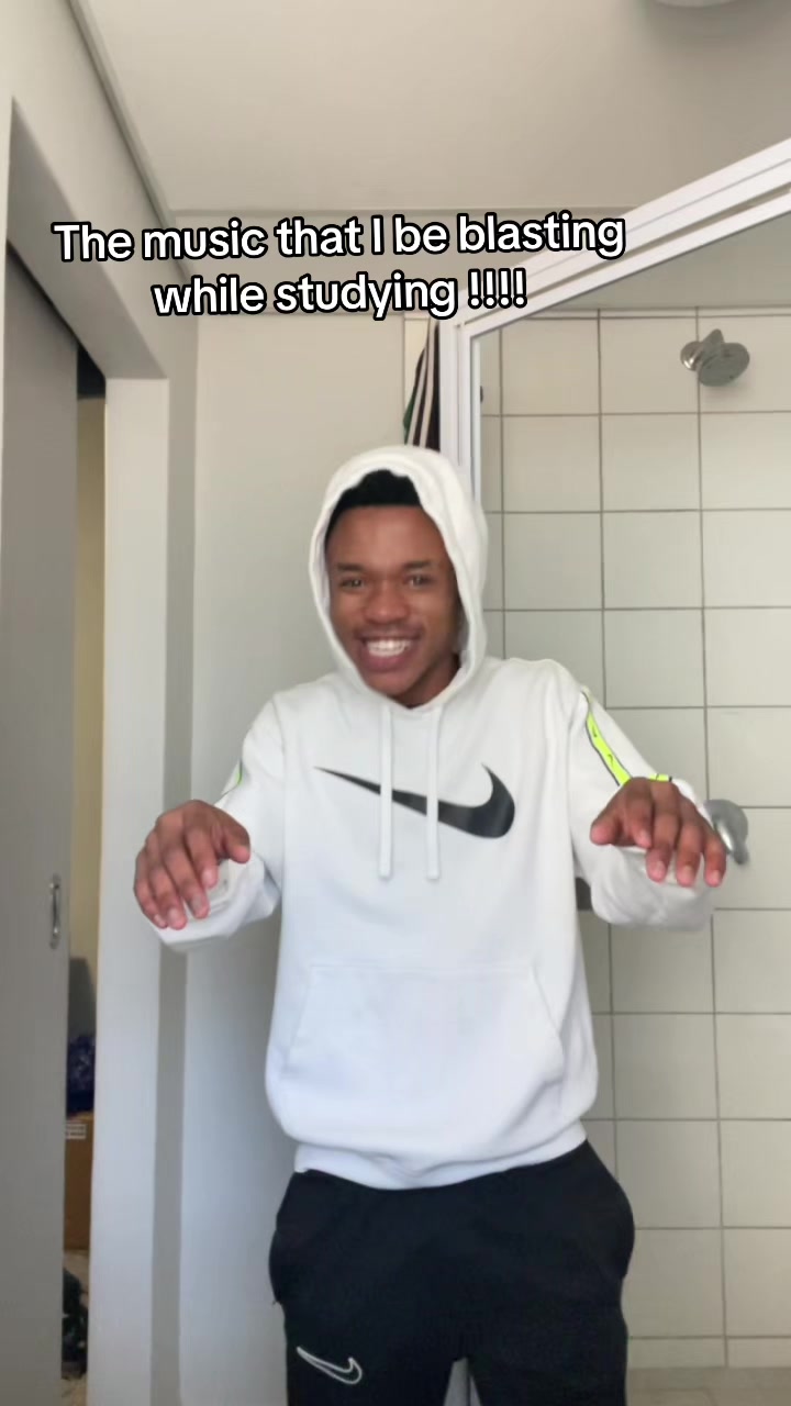 @Kanelo_Thusi 🥷🤍