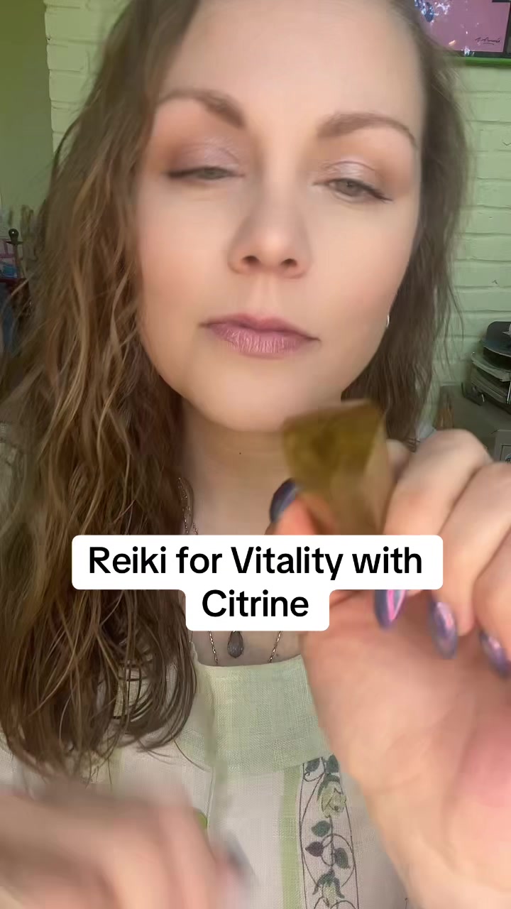 @🔮🧿 Christina 🧿🔮