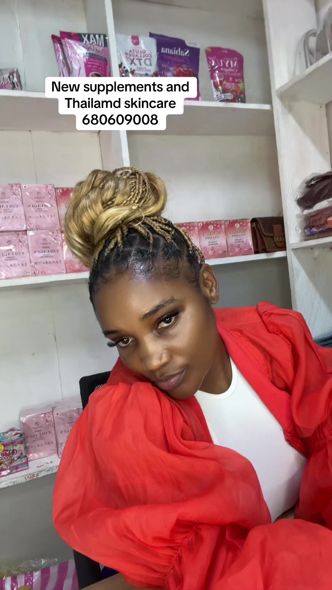 @Colette Minaj🇨🇲🇹🇭🇰🇷