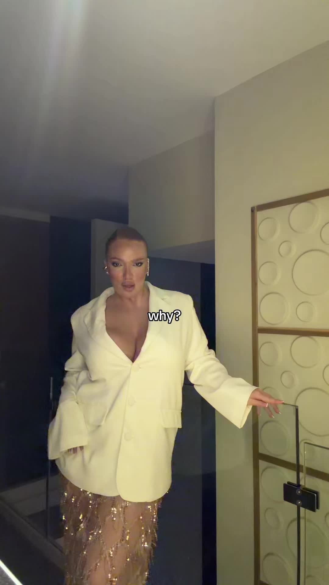 @_corinnepetrellese_