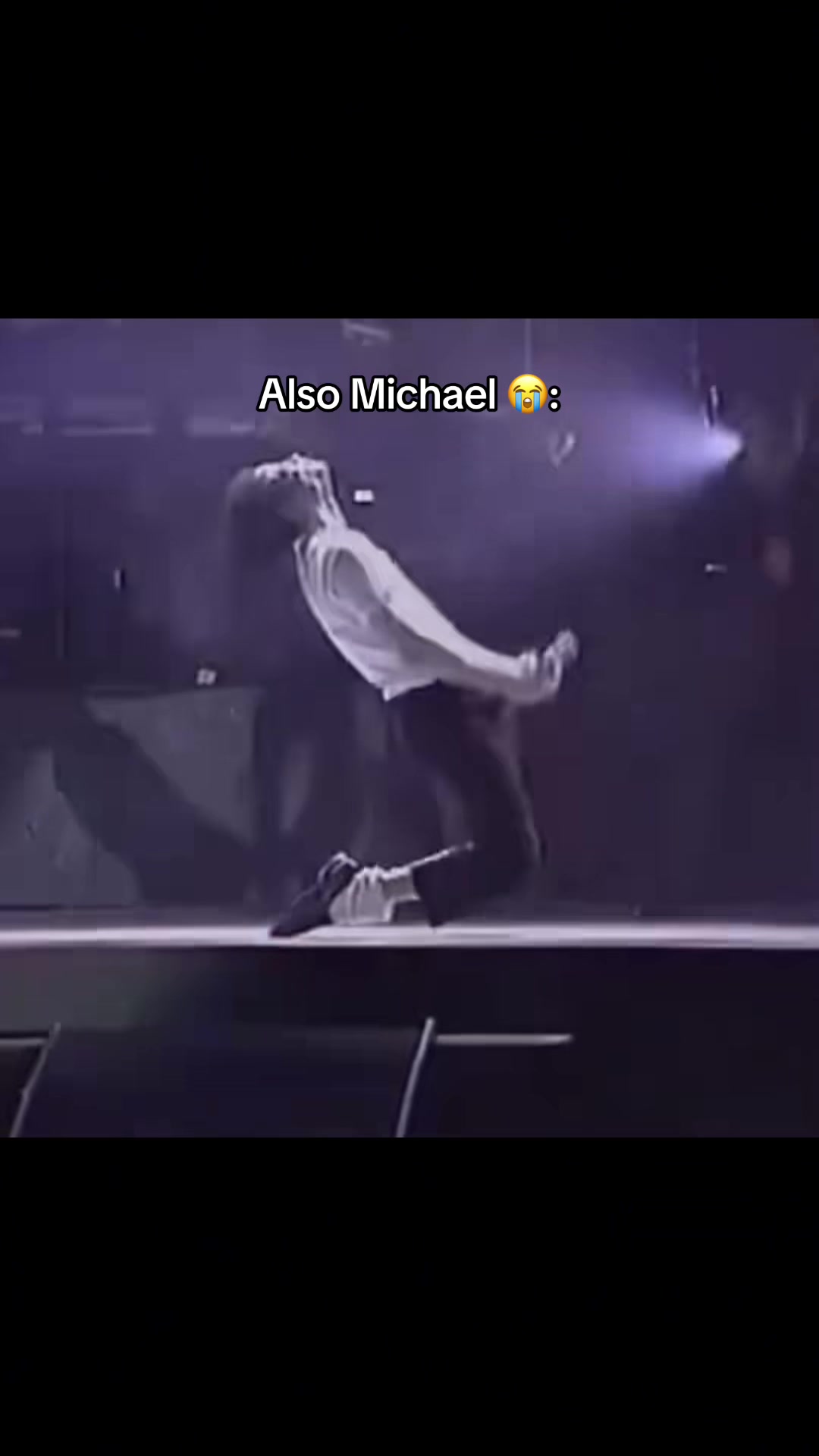 @𝔸𝕤𝕙 𖣂