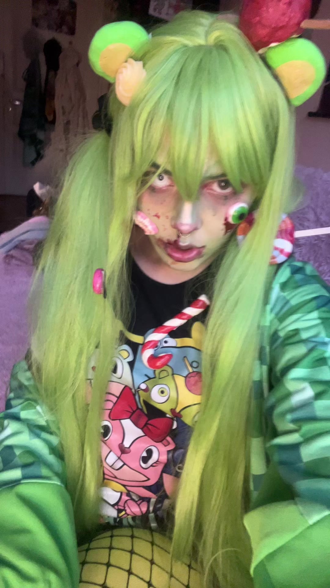 @✰彡