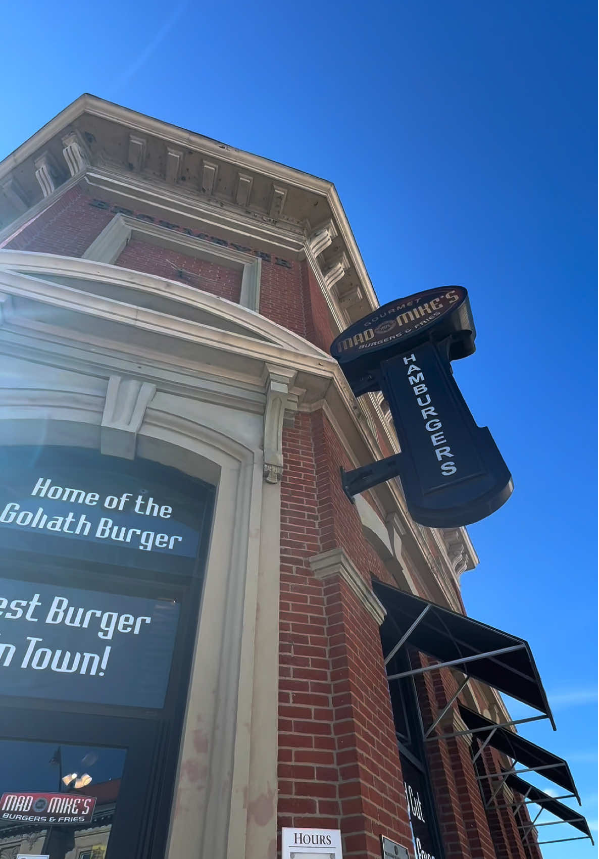 @happy.hippie.creative