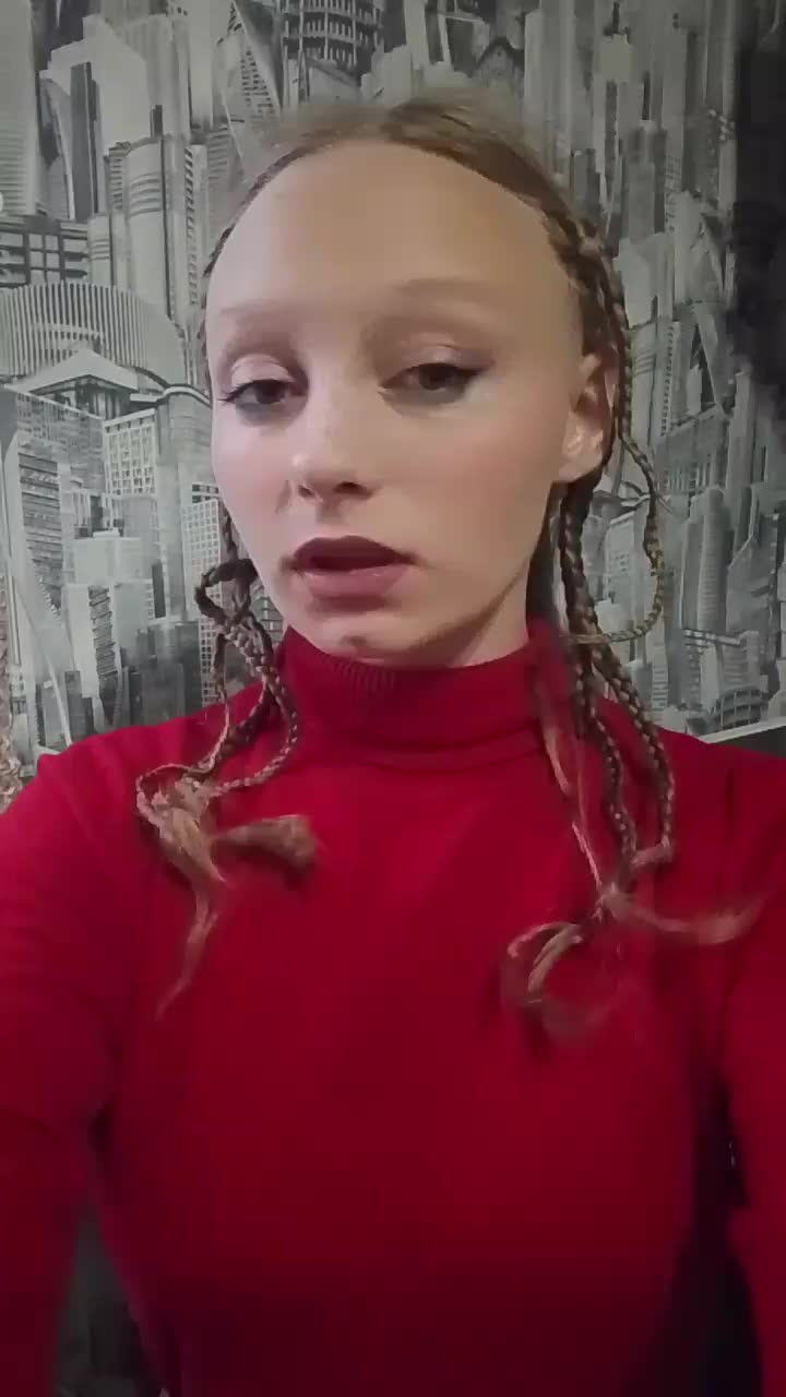 @Natalie_Min135