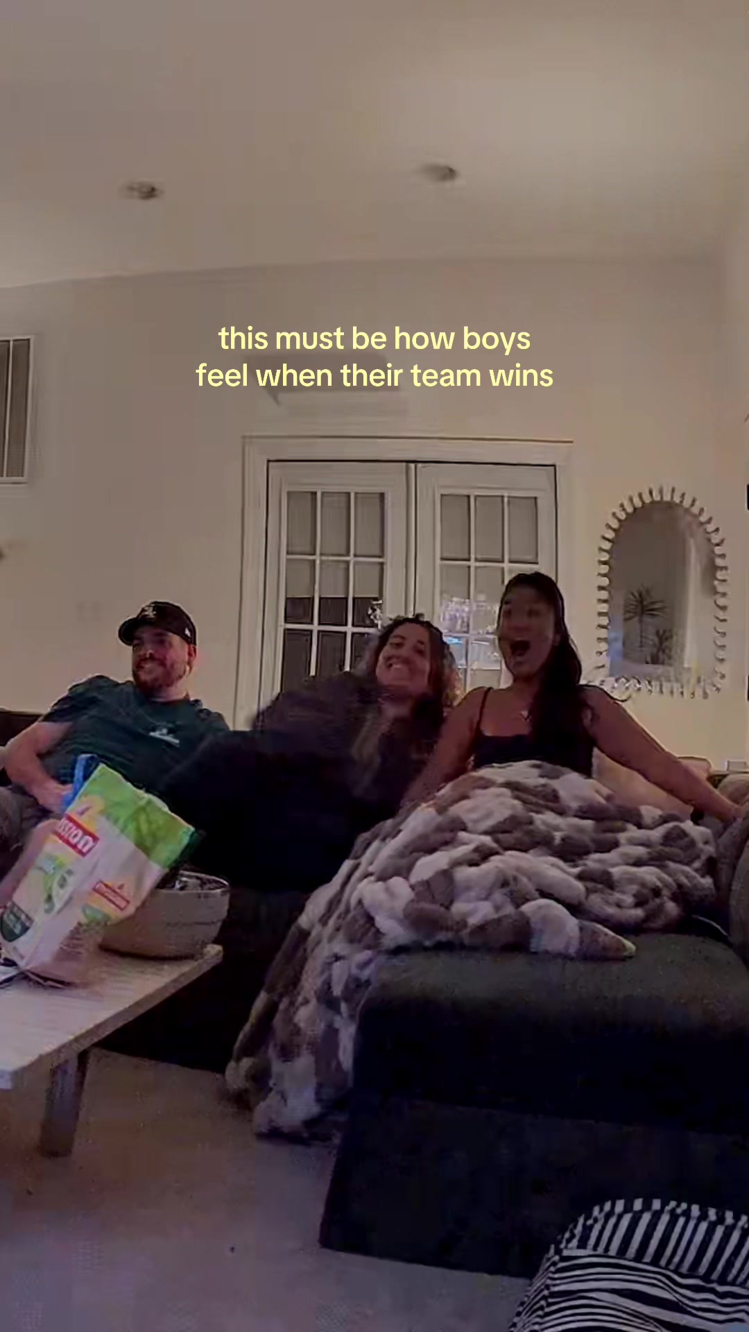 @alysilverio