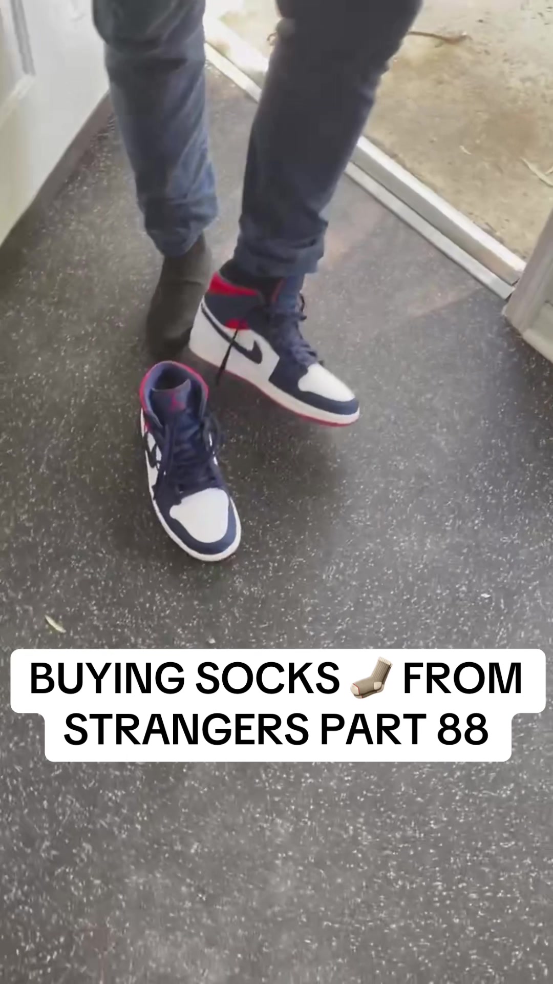 @_thesockguy_