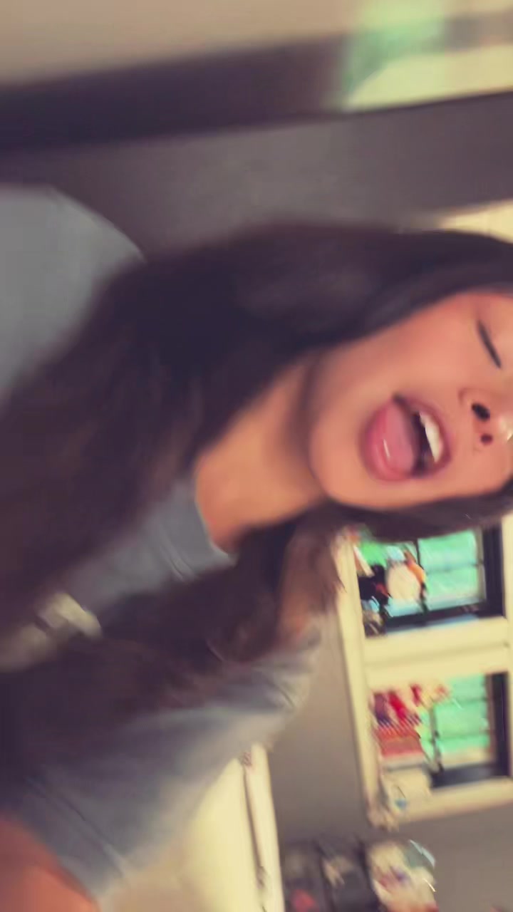 @Ana<3