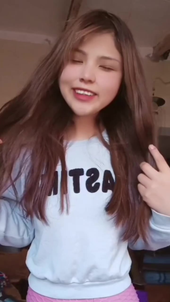 @Escarleth😺