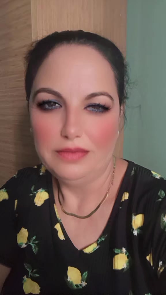 @gülüşü güzel Antakyalı çiğdem