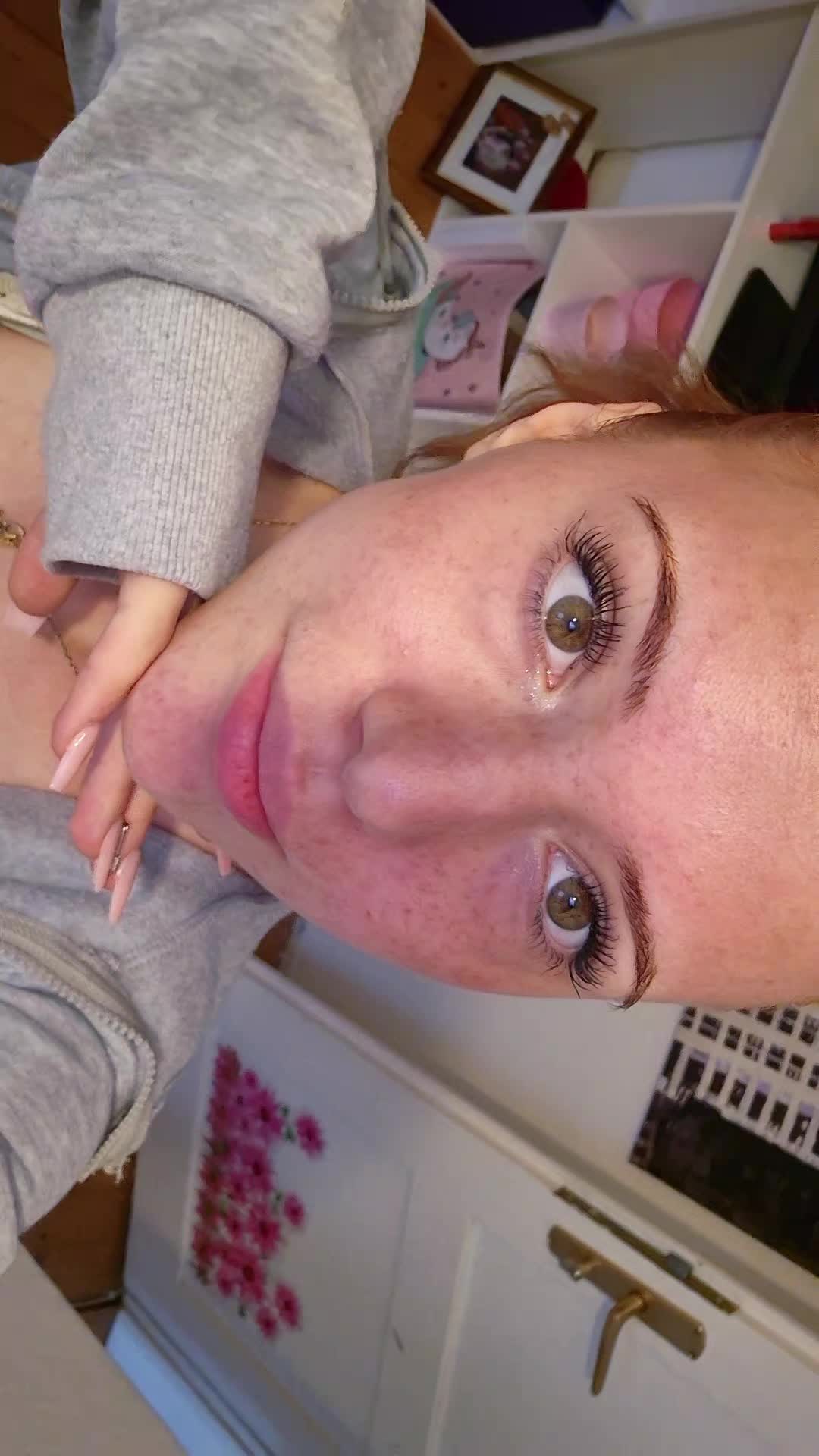 @Annalena