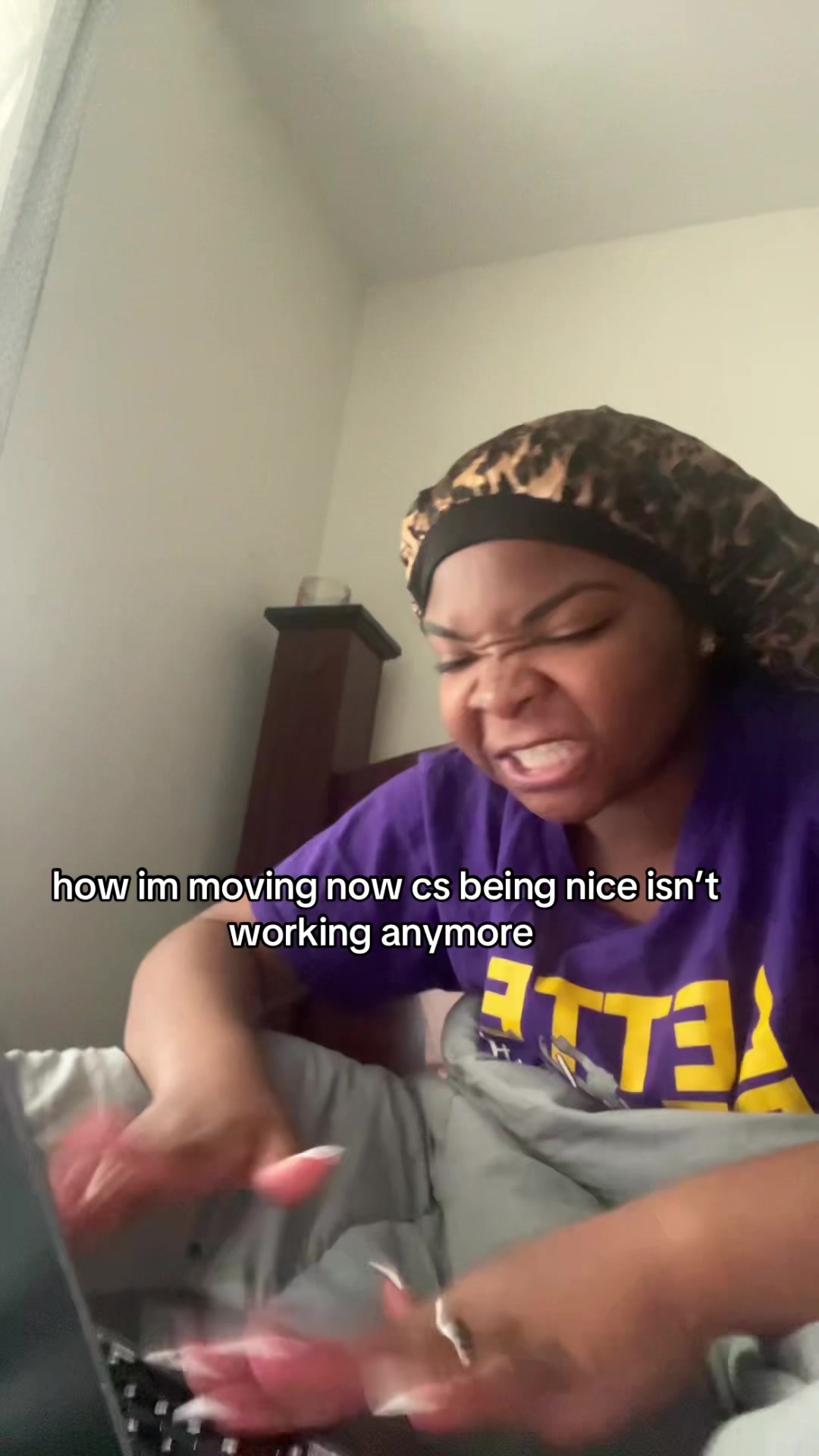 @lurkingglouu