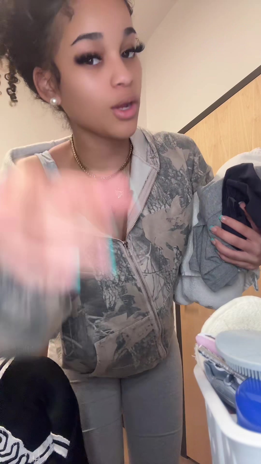 @Kelz