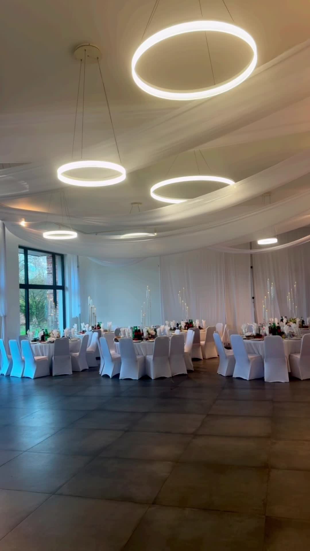 @Lux_Garden