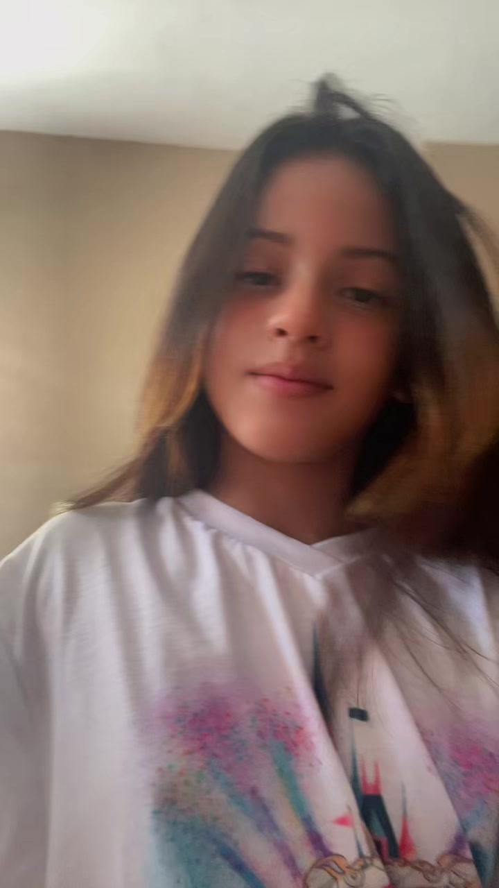 @Ana