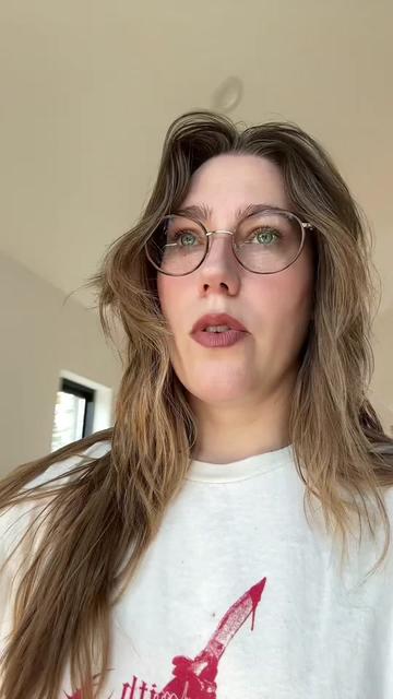 @elle_and_the_degenerates