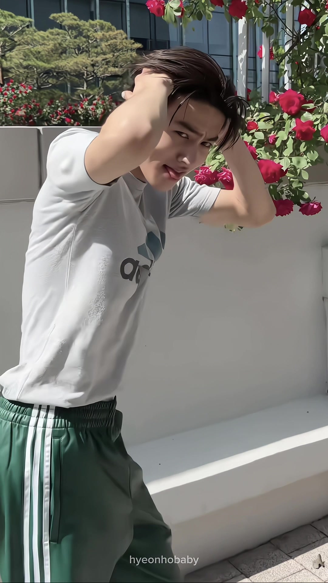 @hyeonho's bby