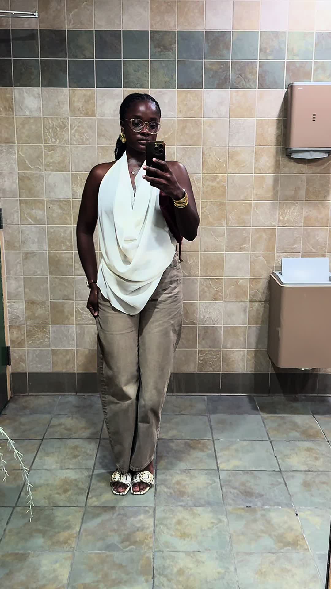 @Denneka Roberts | Creator
