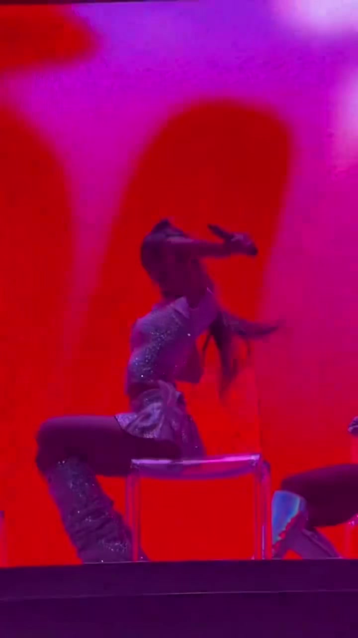 @🤗