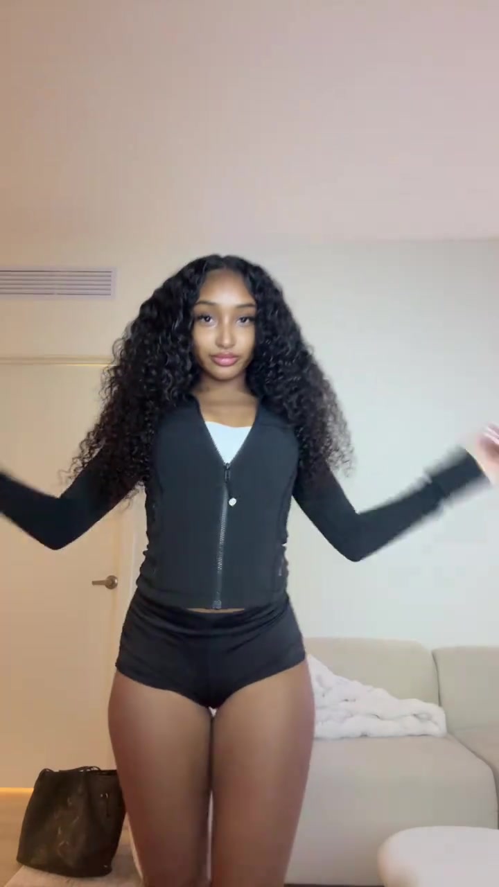 @Ymani 🩷
