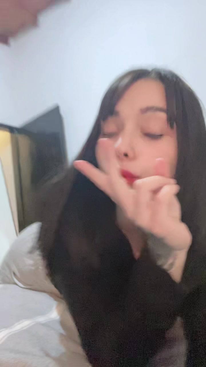 @Zoe Mahfoud