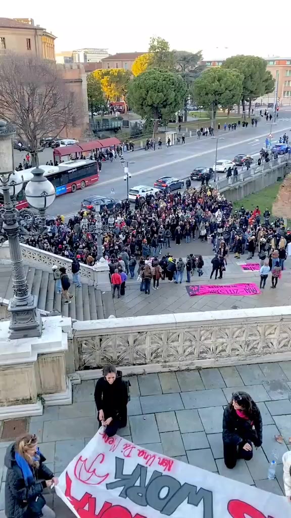 @انصاری 🦅🇮🇹