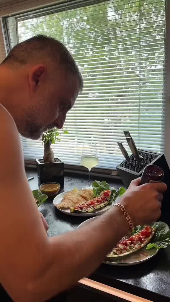 @KnifeTimeRu