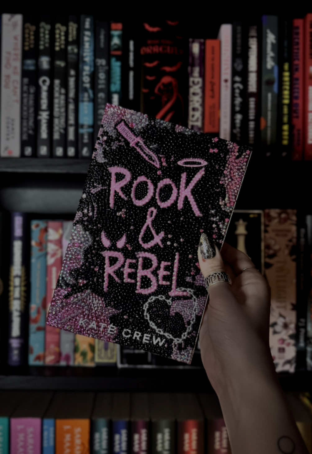 @thereadingghoul