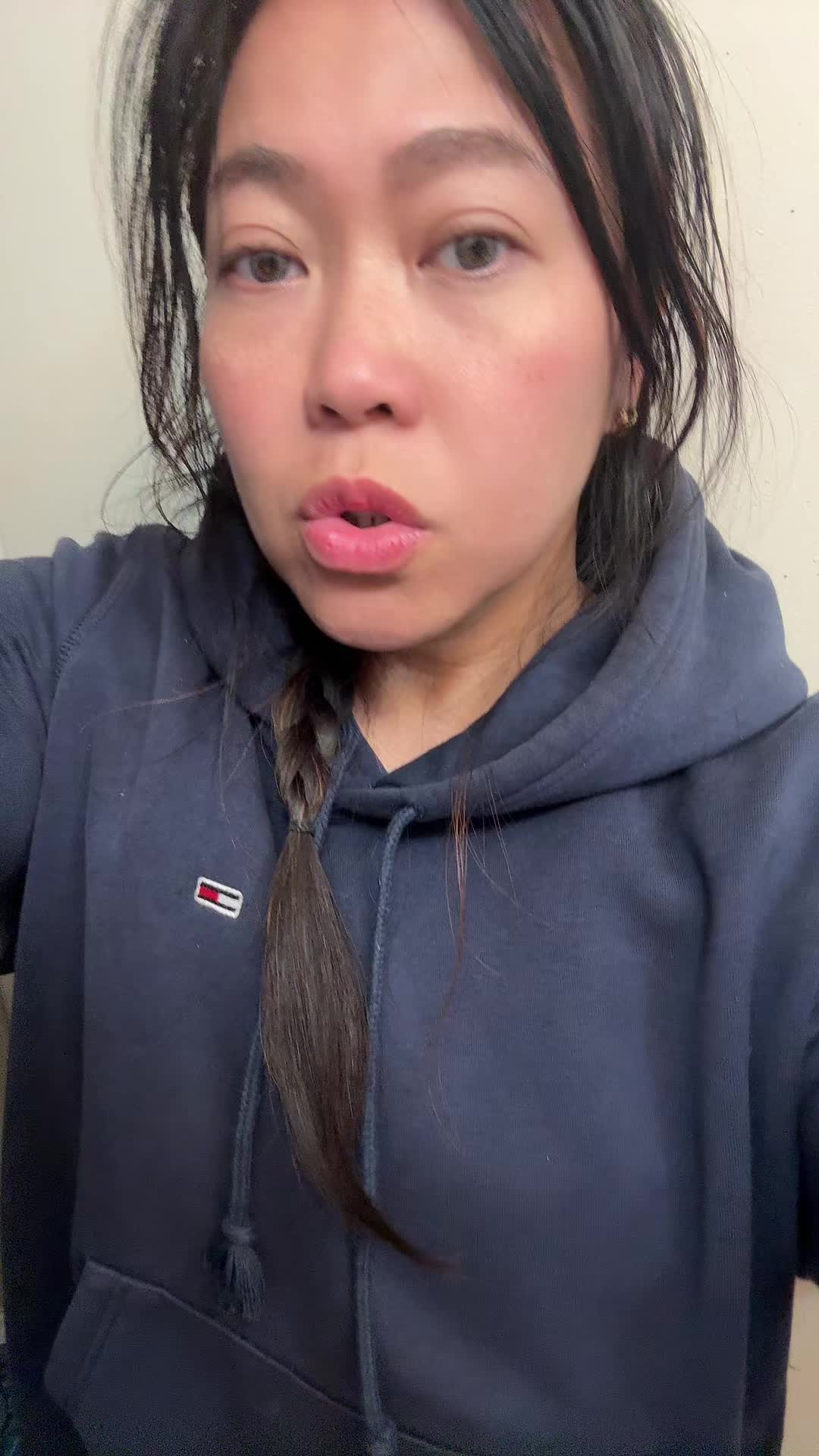@Izzahbella